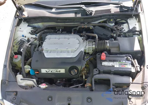 2011 Honda Accord 3.5 Ex-L из США, поврежденный, VIN 1HGCP3F80BA026376